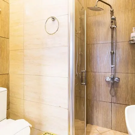 Bright 1 Bedroom Flat W/ac In Cihangir Provincia di Istanbul