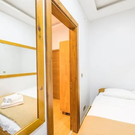 Bright 1 Bedroom Flat W/ac In Cihangir * Provincia di Istanbul